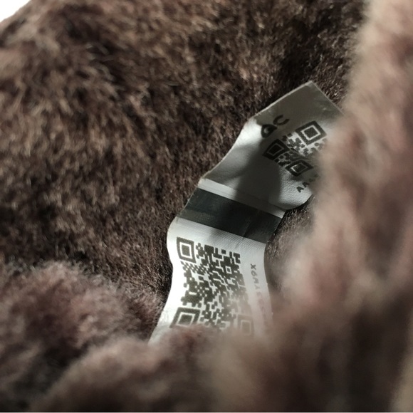 UGG ADRIA CLASSIC MINI BOOTS -STORMY GRAY SUEDE / SHEEPSKIN -WOMEN’S US 6 -NEW - Picture 8 of 8